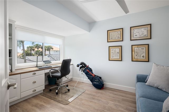 1776 Mooringline Drive 206, Vero Beach, FL 32963