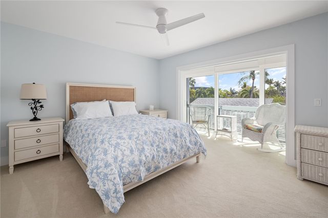 1776 Mooringline Drive 206, Vero Beach, FL 32963