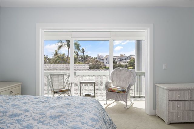 1776 Mooringline Drive 206, Vero Beach, FL 32963