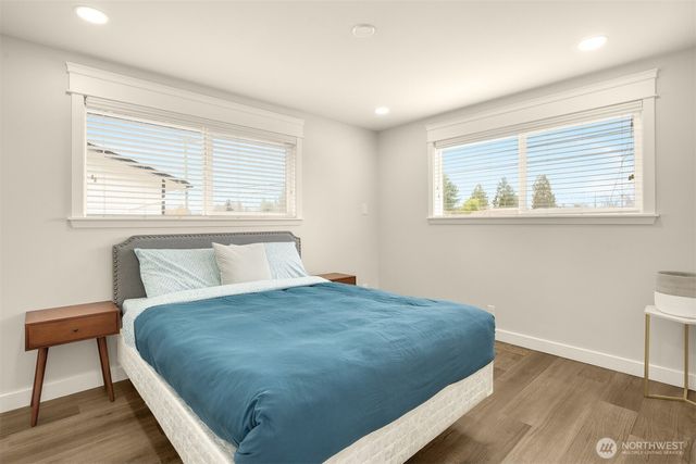 5306 26th Avenue S, Seattle, WA 98118