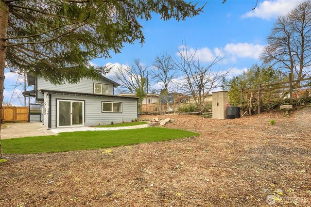 5306 26th Avenue S, Seattle, WA 98118
