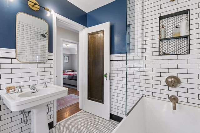 4005 Washburn Avenue N, Minneapolis, MN 55412