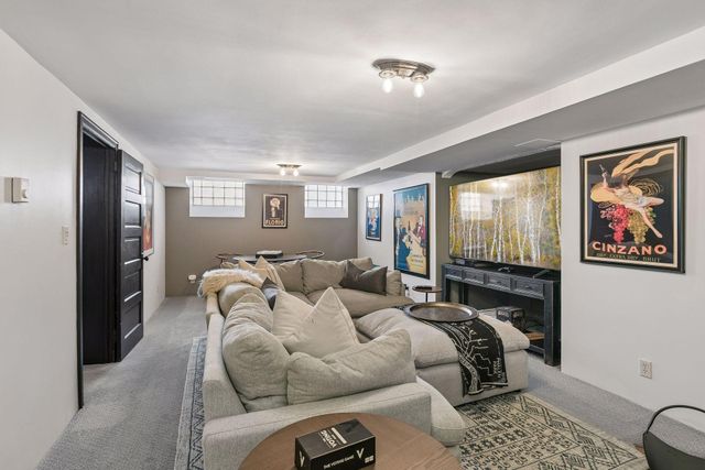 4005 Washburn Avenue N, Minneapolis, MN 55412