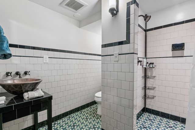 4005 Washburn Avenue N, Minneapolis, MN 55412