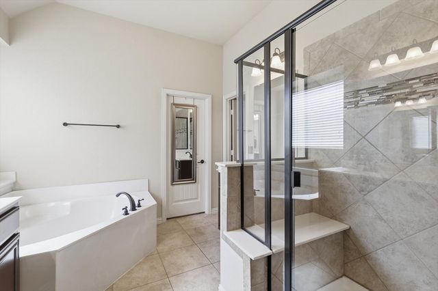 1029 Albany Drive, Fort Worth, TX 76131