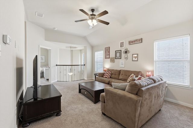 1029 Albany Drive, Fort Worth, TX 76131