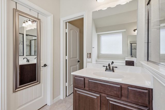 1029 Albany Drive, Fort Worth, TX 76131