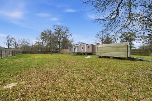 21613 County Road 37492, Cleveland, TX 77327