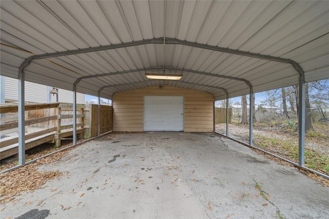21613 County Road 37492, Cleveland, TX 77327