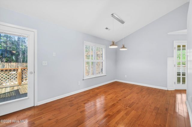 7609 Hawk Road, Wilmington, NC 28411