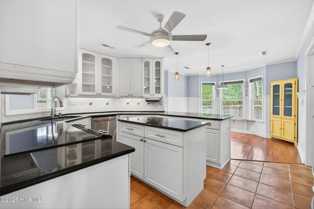 7609 Hawk Road, Wilmington, NC 28411