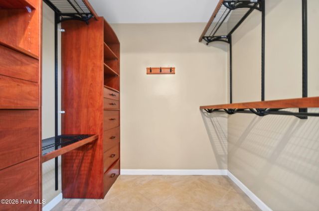 7609 Hawk Road, Wilmington, NC 28411