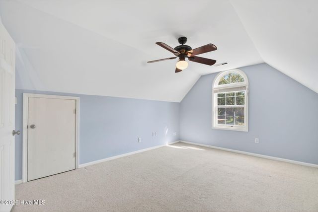 7609 Hawk Road, Wilmington, NC 28411