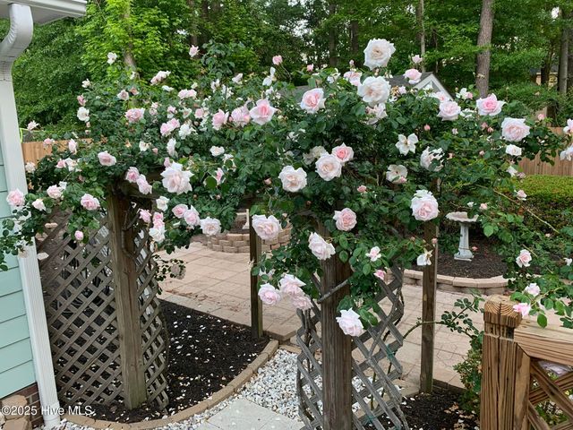 7609 Hawk Road, Wilmington, NC 28411