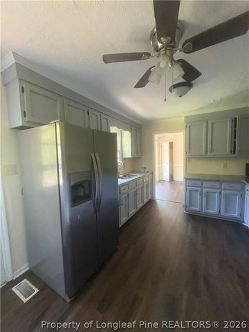 1602 McGougan Road, Fayetteville, NC 28303