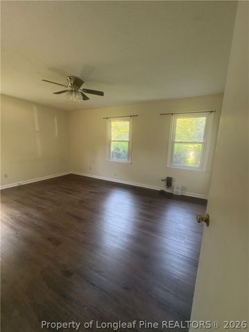 1602 McGougan Road, Fayetteville, NC 28303