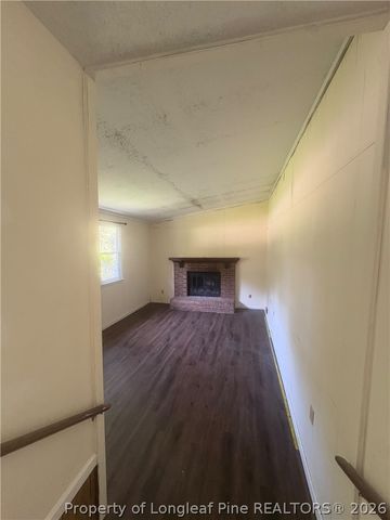 1602 McGougan Road, Fayetteville, NC 28303
