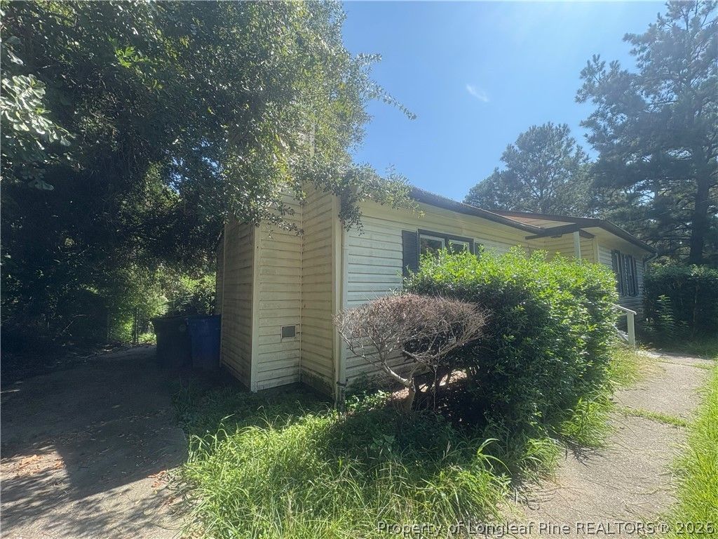 1602 McGougan Road, Fayetteville, NC 28303 — photo 2