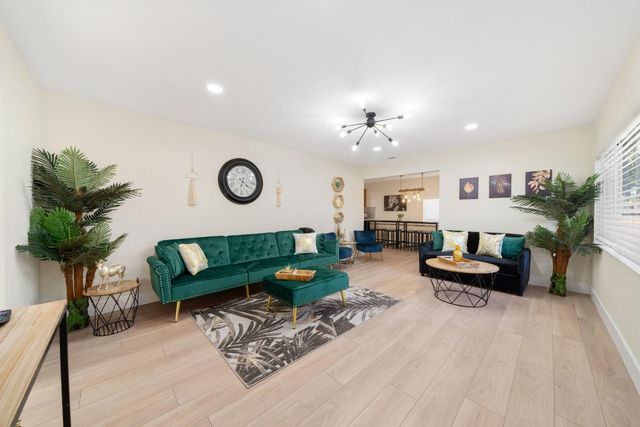 7569 Baird Way, Citrus Heights, CA 95610