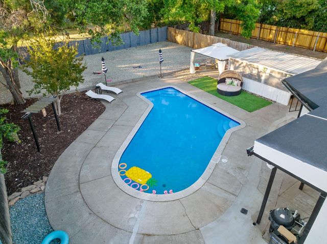 7569 Baird Way, Citrus Heights, CA 95610