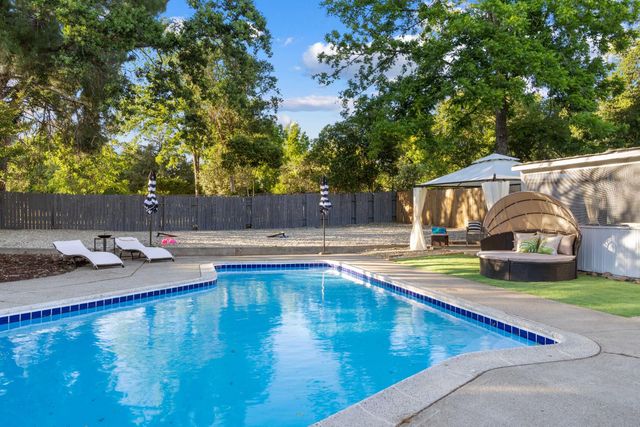 7569 Baird Way, Citrus Heights, CA 95610