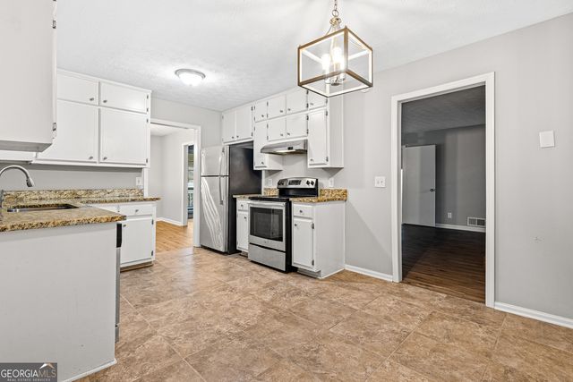 1735 Charmeth Road, Lithonia, GA 30058