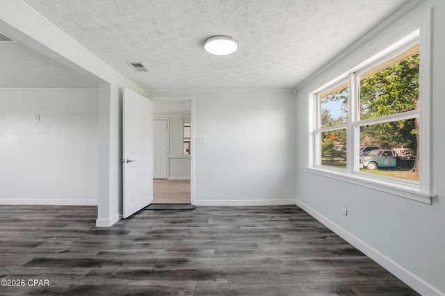5220 Cherry Street, Panama City, FL 32404