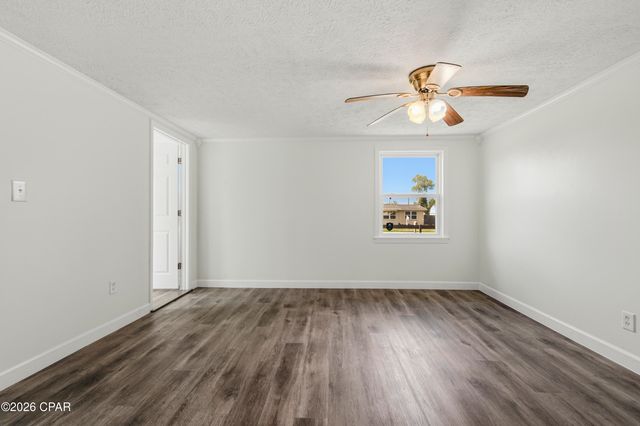 5220 Cherry Street, Panama City, FL 32404