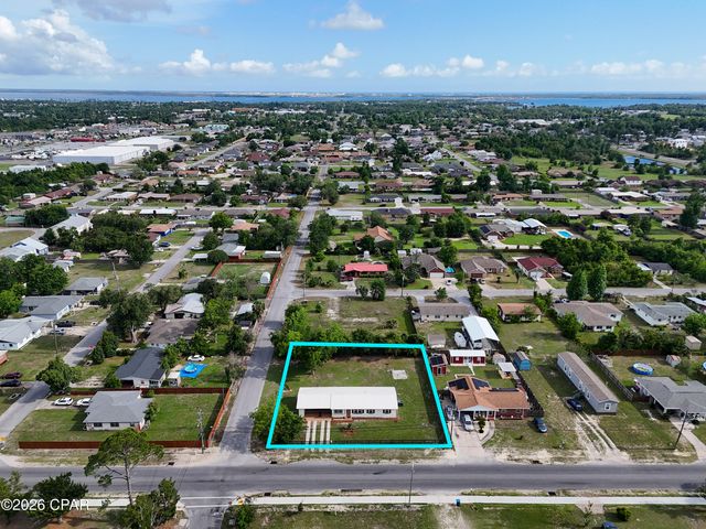5220 Cherry Street, Panama City, FL 32404