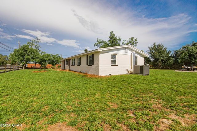 5220 Cherry Street, Panama City, FL 32404