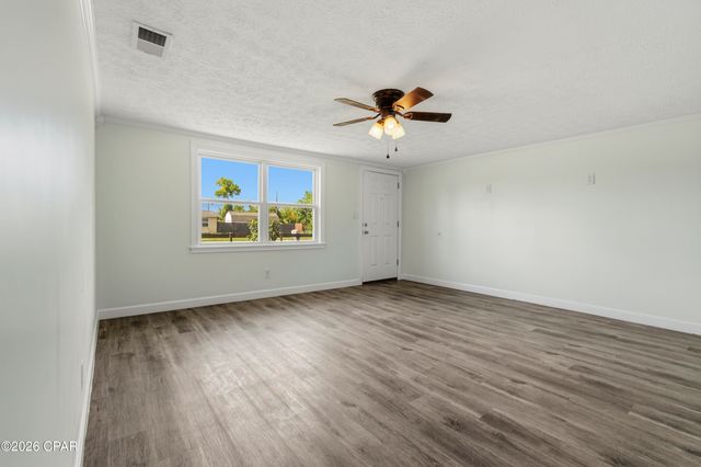 5220 Cherry Street, Panama City, FL 32404