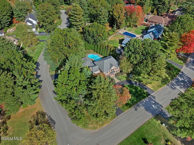 26 Timberwick Drive, Clifton Park, NY 12065