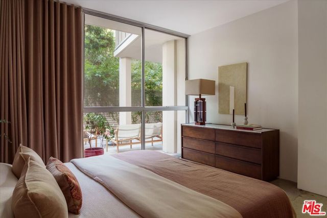 4455 Los Feliz Boulevard 106, Los Angeles, CA 90027