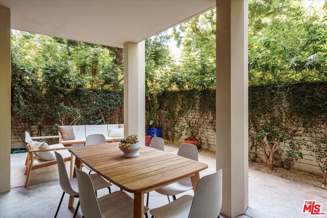 4455 Los Feliz Boulevard 106, Los Angeles, CA 90027