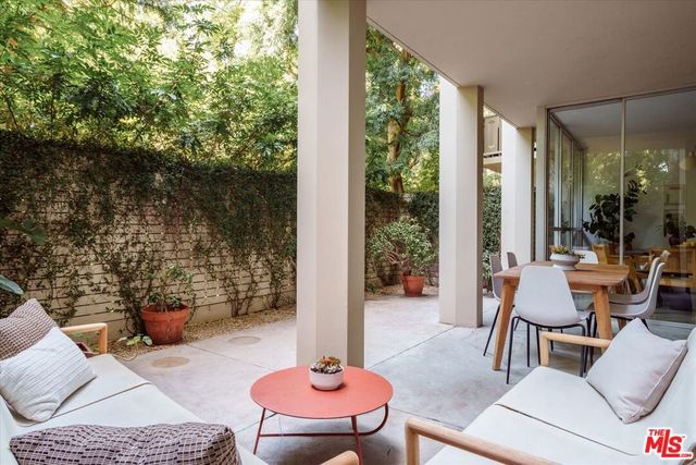 4455 Los Feliz Boulevard 106, Los Angeles, CA 90027