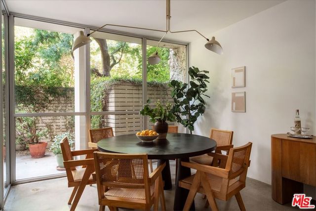 4455 Los Feliz Boulevard 106, Los Angeles, CA 90027