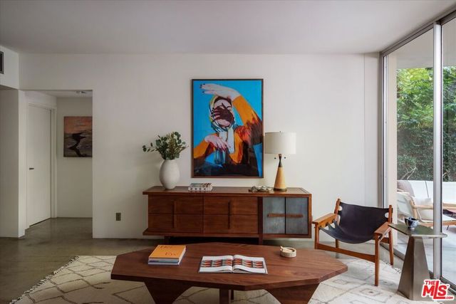 4455 Los Feliz Boulevard 106, Los Angeles, CA 90027
