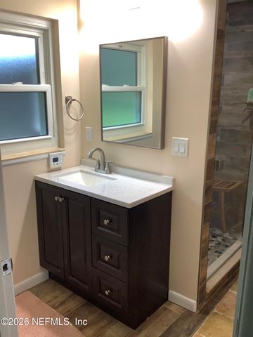 101 RIVERVIEW Drive, East Palatka, FL 32131