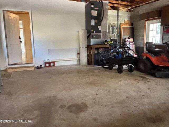 101 RIVERVIEW Drive, East Palatka, FL 32131