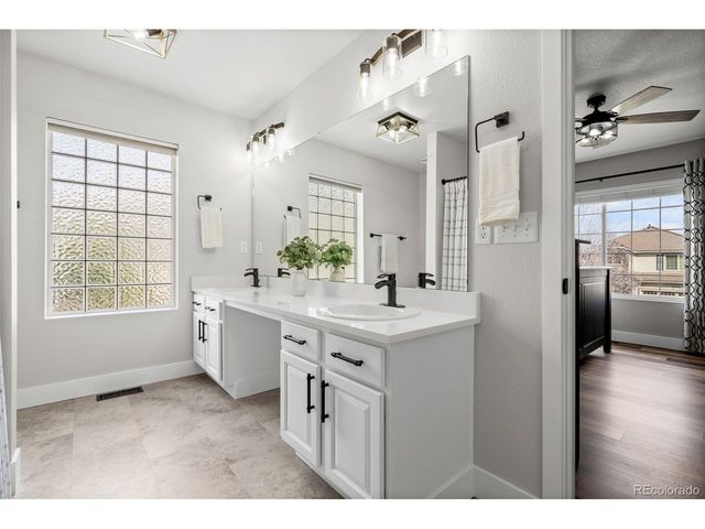 3963 Heatherwood Cir, Johnstown, CO 80534