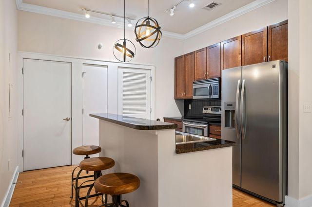 129 Walnut Street Unit 304, Chattanooga, TN 37403
