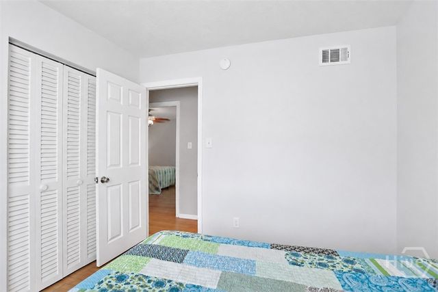 5 Prince Charles Court, Savannah, GA 31406
