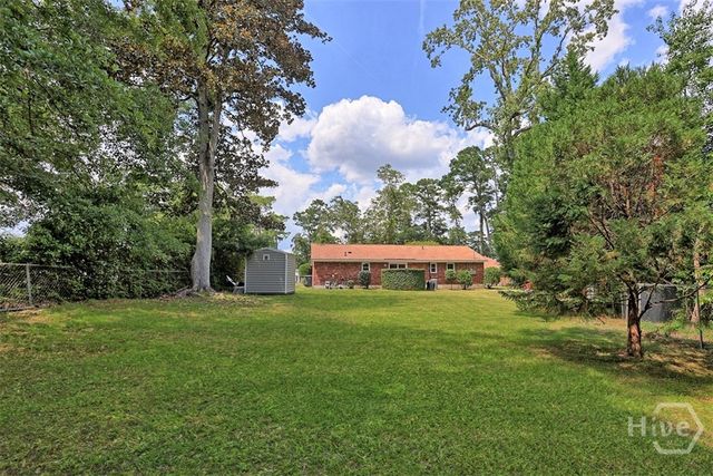 5 Prince Charles Court, Savannah, GA 31406