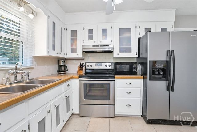 5 Prince Charles Court, Savannah, GA 31406