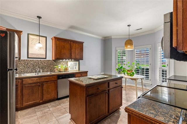 2635 E Neely Place, Fayetteville, AR 72701