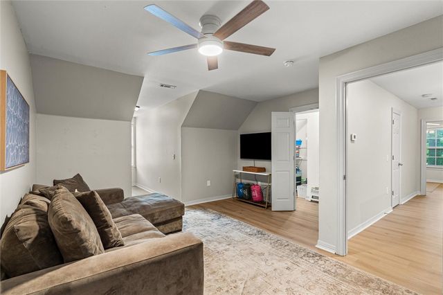 2635 E Neely Place, Fayetteville, AR 72701