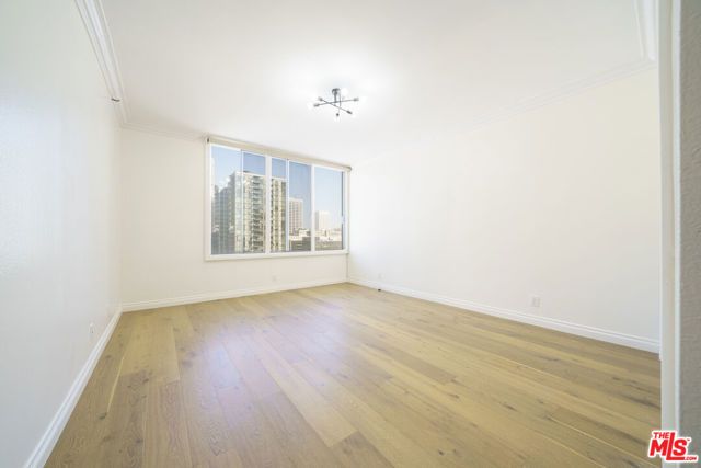 600 W 9th Street 1502, Los Angeles, CA 90015