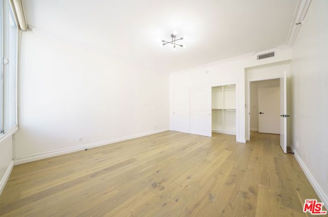 600 W 9th Street 1502, Los Angeles, CA 90015
