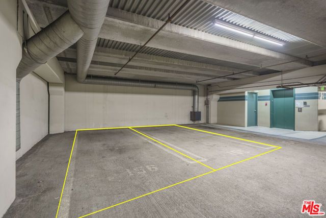 600 W 9th Street 1502, Los Angeles, CA 90015