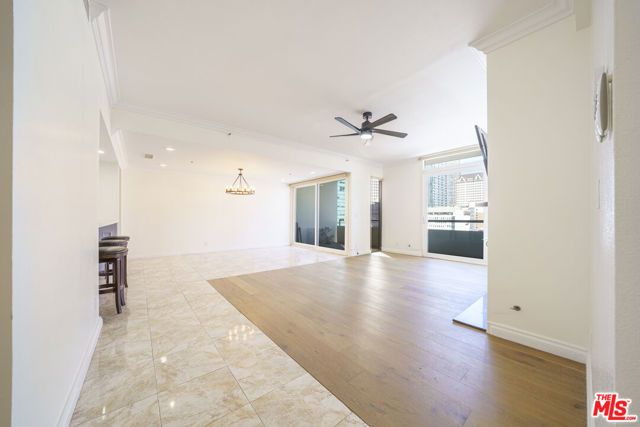 600 W 9th Street 1502, Los Angeles, CA 90015